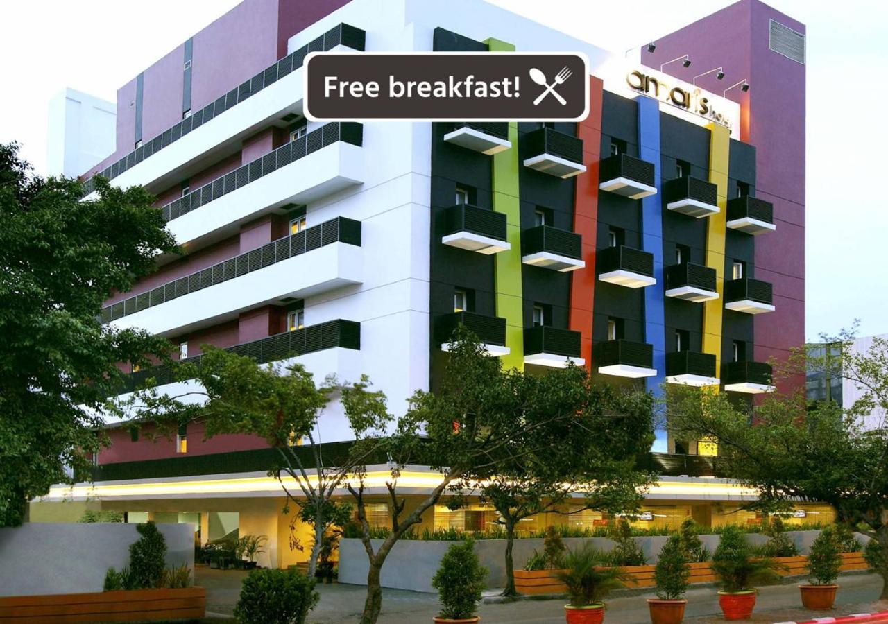 Amaris Hotel Mangga Besar Jakarta Buitenkant foto