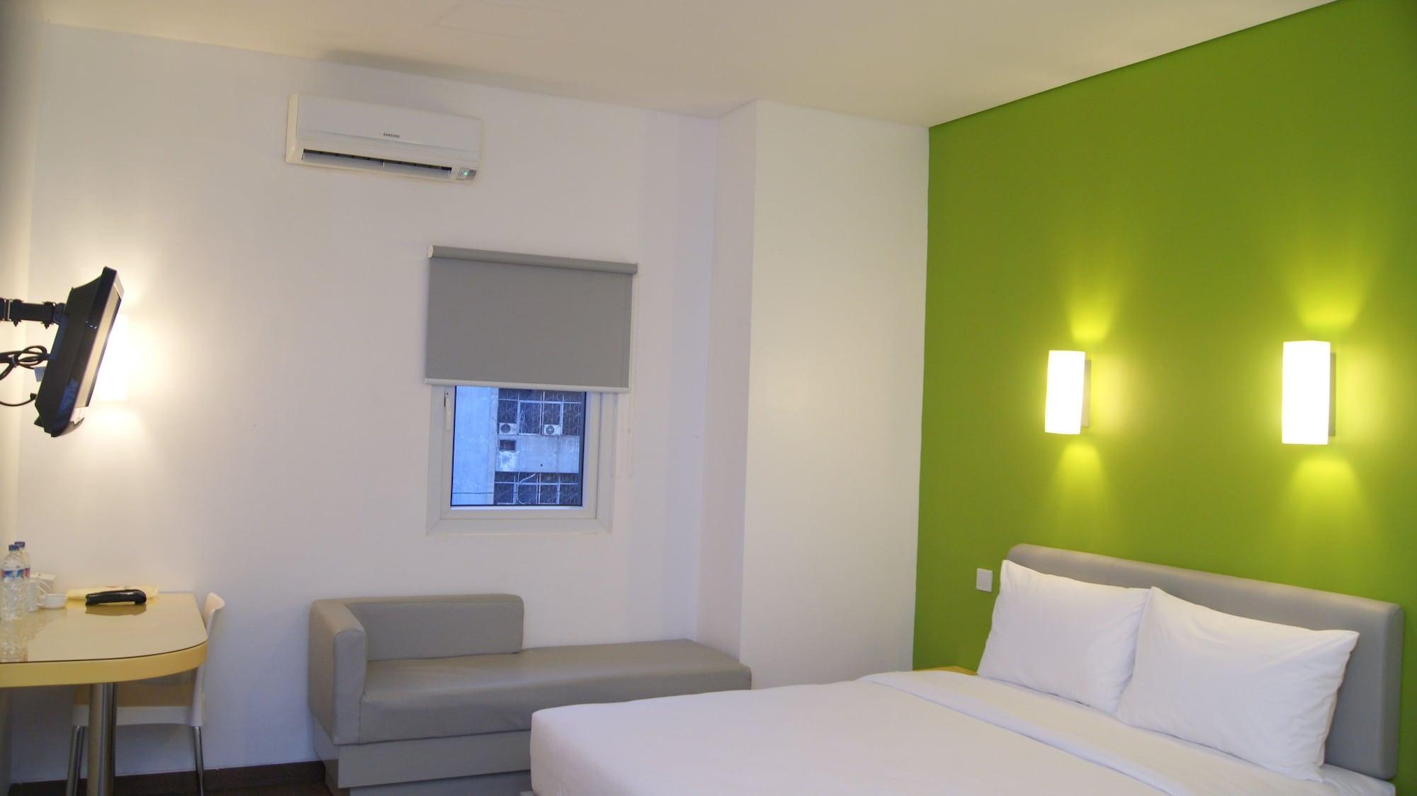 Amaris Hotel Mangga Besar Jakarta Buitenkant foto