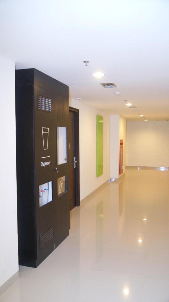 Amaris Hotel Mangga Besar Jakarta Buitenkant foto