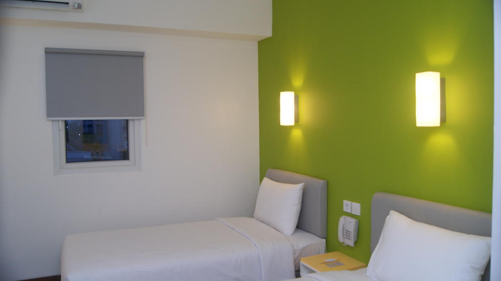 Amaris Hotel Mangga Besar Jakarta Buitenkant foto