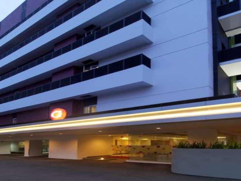 Amaris Hotel Mangga Besar Jakarta Buitenkant foto