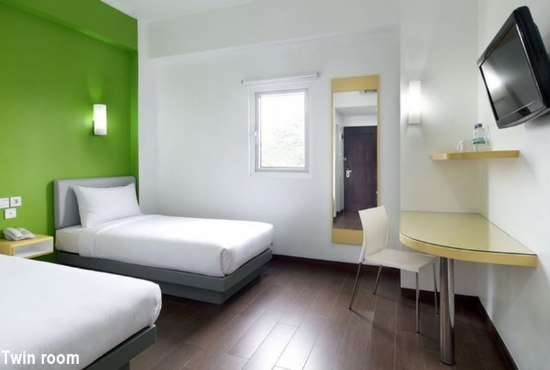 Amaris Hotel Mangga Besar Jakarta Buitenkant foto