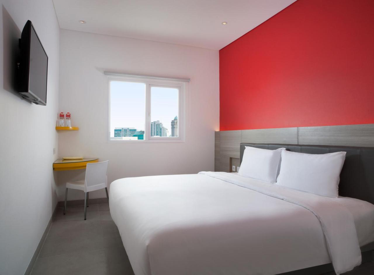 Amaris Hotel Mangga Besar Jakarta Buitenkant foto