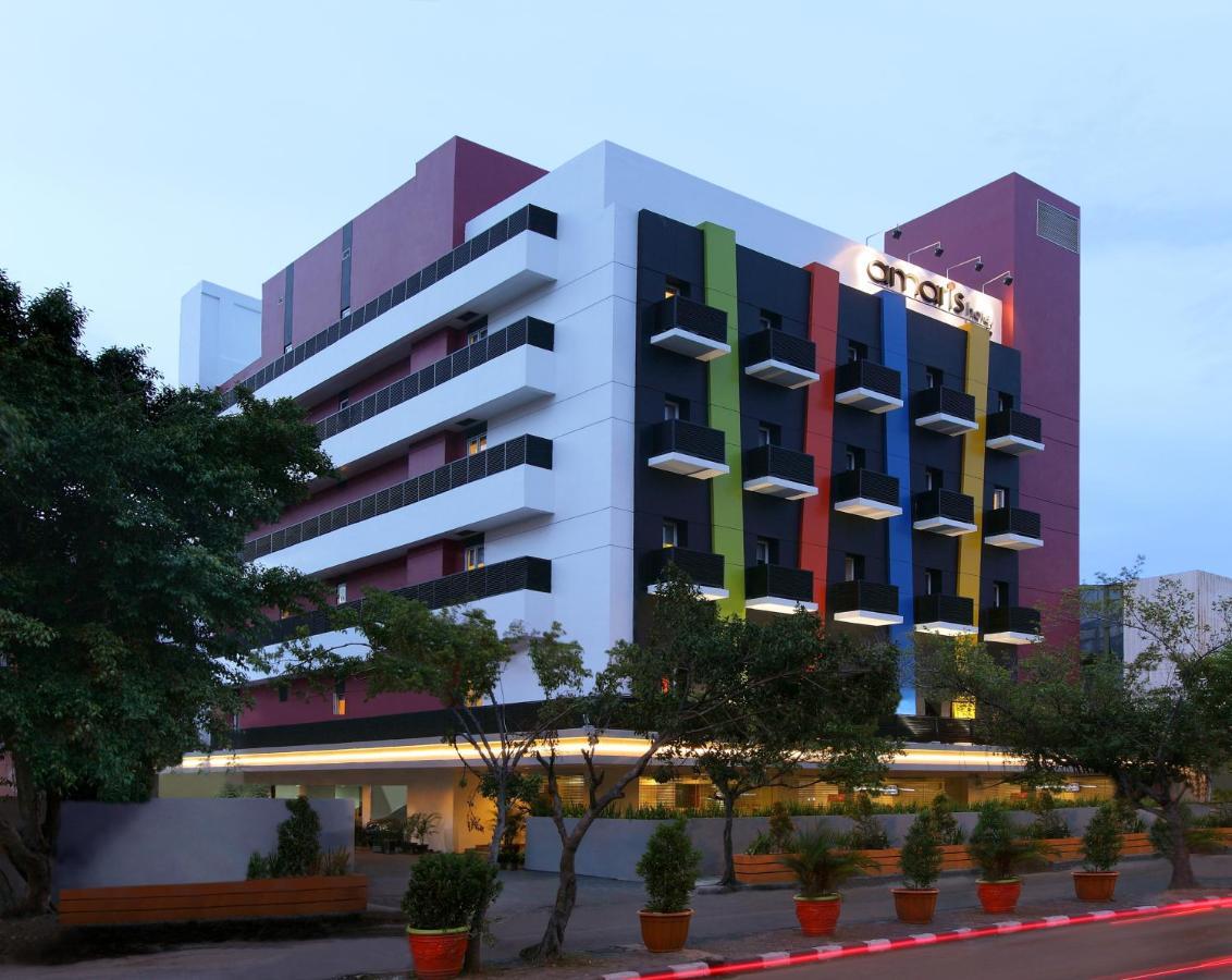 Amaris Hotel Mangga Besar Jakarta Buitenkant foto